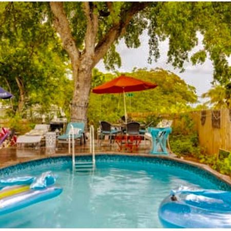 Tropical Pool Luxury Home Best Location Beaches Restaurant Hard Rock Fun Hallandale Beach Exterior photo